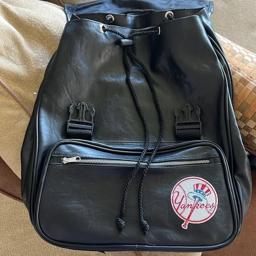 New York Yankees Black Vegan Leather Drawstring Backpack MLB Patch Baseball